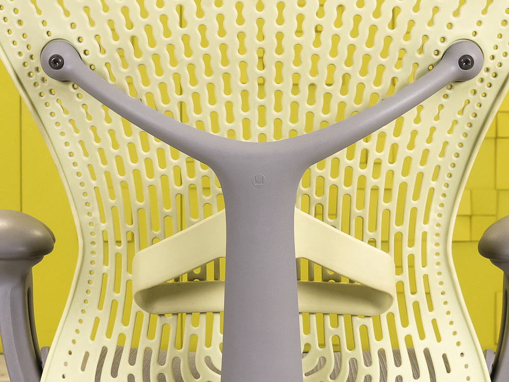 Офисное кресло руководителя на колесах Mirra 1 Herman Miller Сетка Серый США  КРТС1-05115