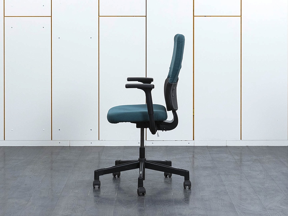 Офисное кресло руководителя  SteelCase Ткань Зеленый   (КРТЗ-20121)