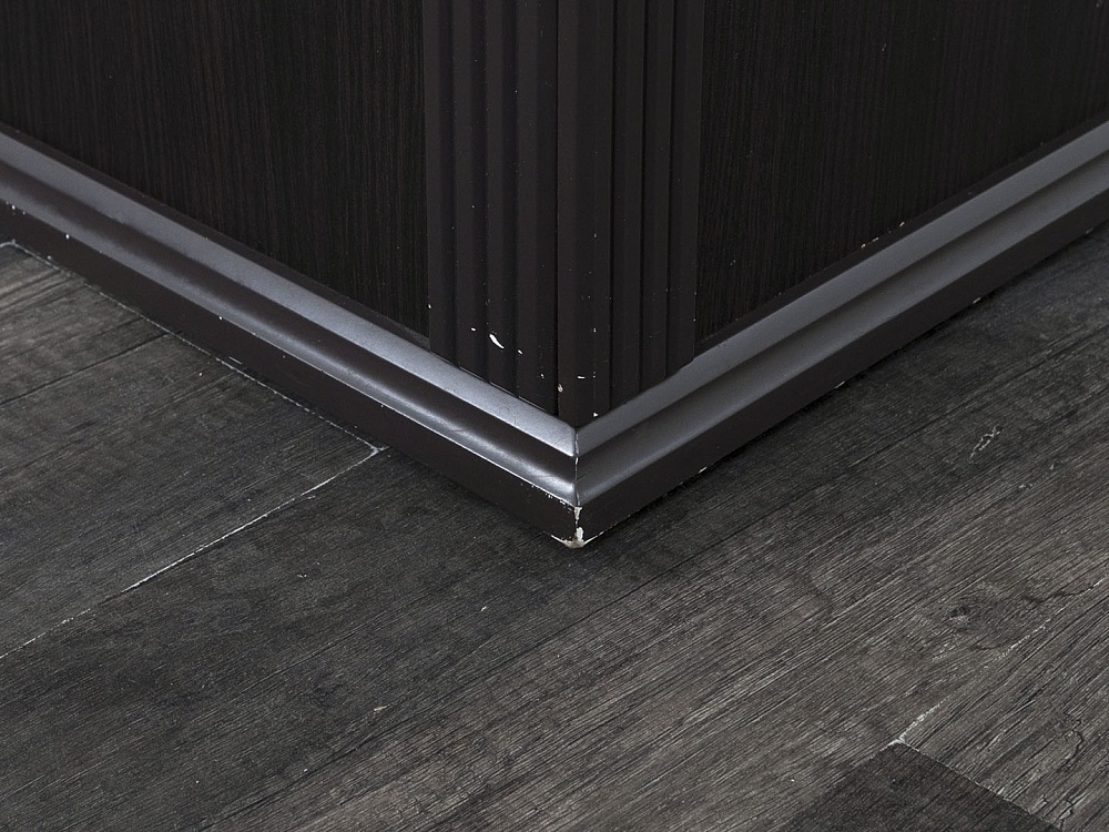 Офисный стол для переговоров RAUT 1 200х1 200х760 ЛДСП Венге   (СГПЕ-19093)