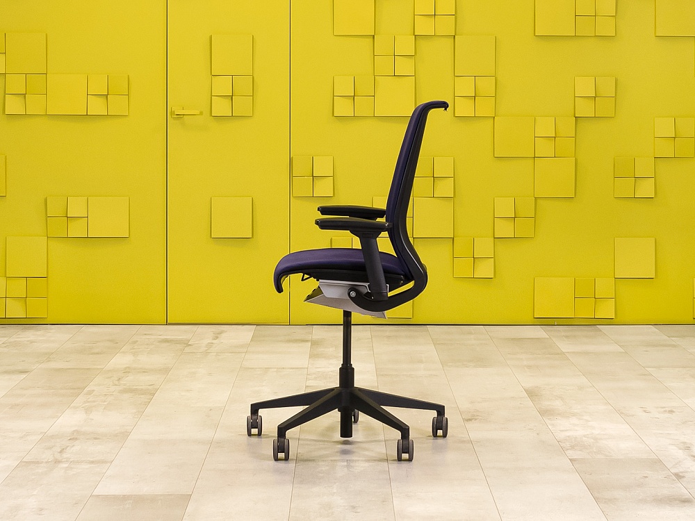 Офисное кресло для персонала на колесах Think Steelcase Ткань Синий Франция_КПТН-161224