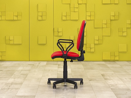 Конференц кресло для переговорной на ножках AXO Кожзам Бежевый Польша_КНКБ-230623