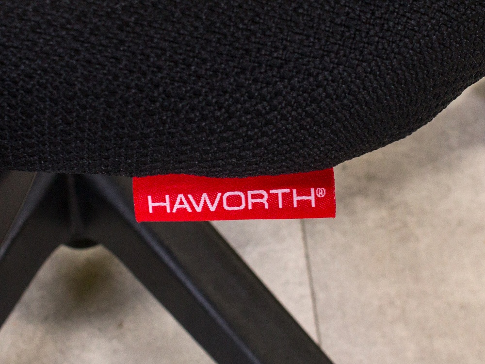Офисное кресло для персонала на колесах HAWORTH Ткань Чёрный Германия_КПТЧ3-171024