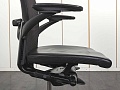 Офисное кресло руководителя  Haworth Кожа Черный Comforto  (КРКЧ-31051)