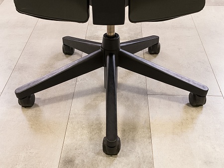 Офисное кресло для персонала на колесах HAWORTH Ткань Чёрный США_КПТЧ3-121124