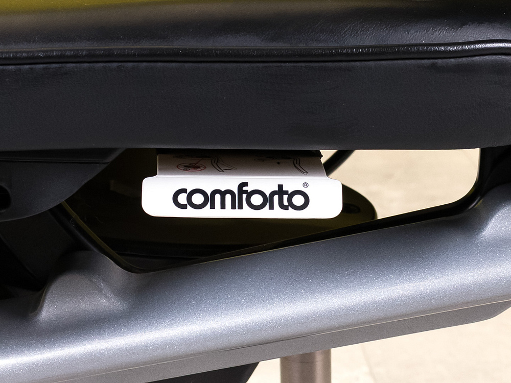 Офисное кресло руководителя на колесах Comforto HAWORTH Кожа Чёрный Германия_КРКЧ-11031
