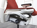 Офисное кресло руководителя  Herman Miller Ткань Красный Embody  (КРТК-15072)