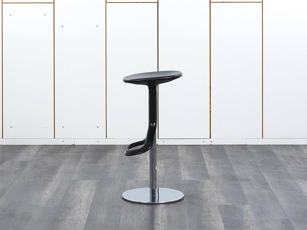 Офисный стул Walter Knoll Кожа Черный LOX  (УНКЧ-13112)