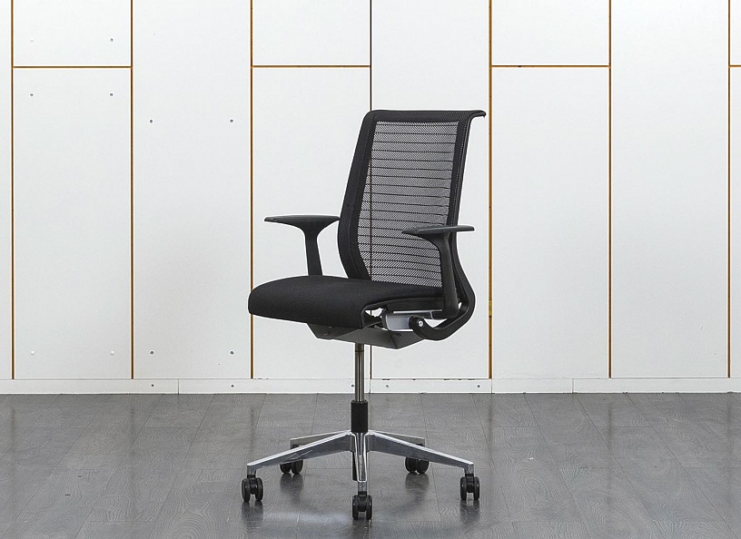 Офисное кресло для персонала  SteelCase Сетка Черный Think  (КПТЧ-27081)