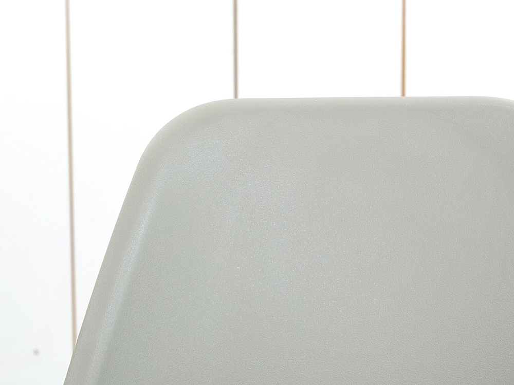 Офисный стул  Пластик Серый   (УНТС-01084)