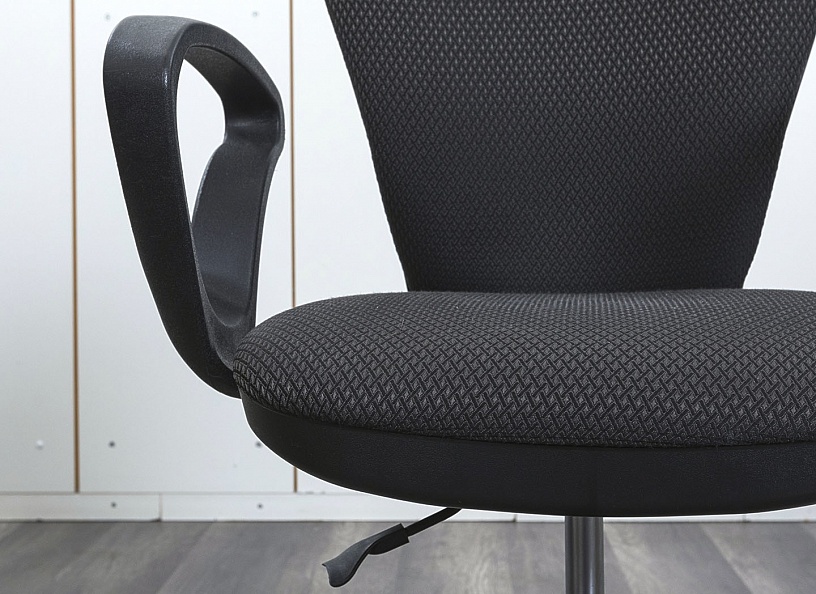 Офисное кресло для персонала   Ткань Черный   (КПТЧ-05102)