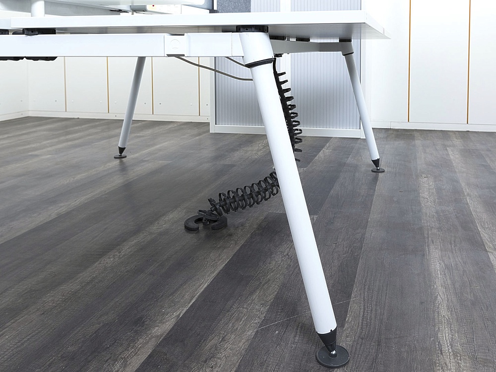 Комплект офисной мебели Herman Miller 1 600х1 650х1 180 ЛДСП Белый   (КОМБ-13112)