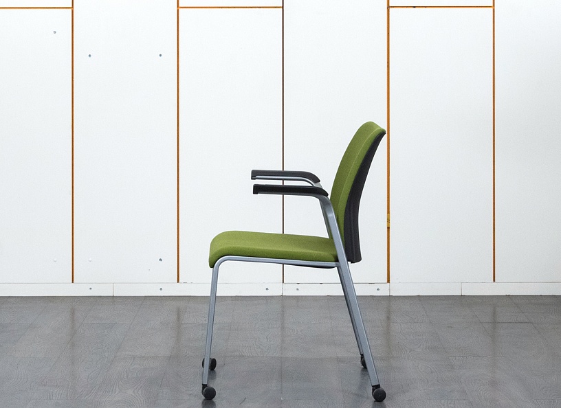 Конференц кресло для переговорной  Зеленый Ткань SteelCase   (УДТЗ-05110)
