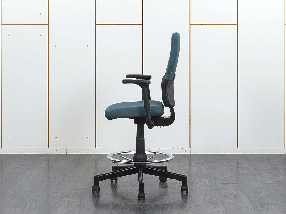 Офисное кресло руководителя  SteelCase Ткань Зеленый   (КРТЗ-17081)