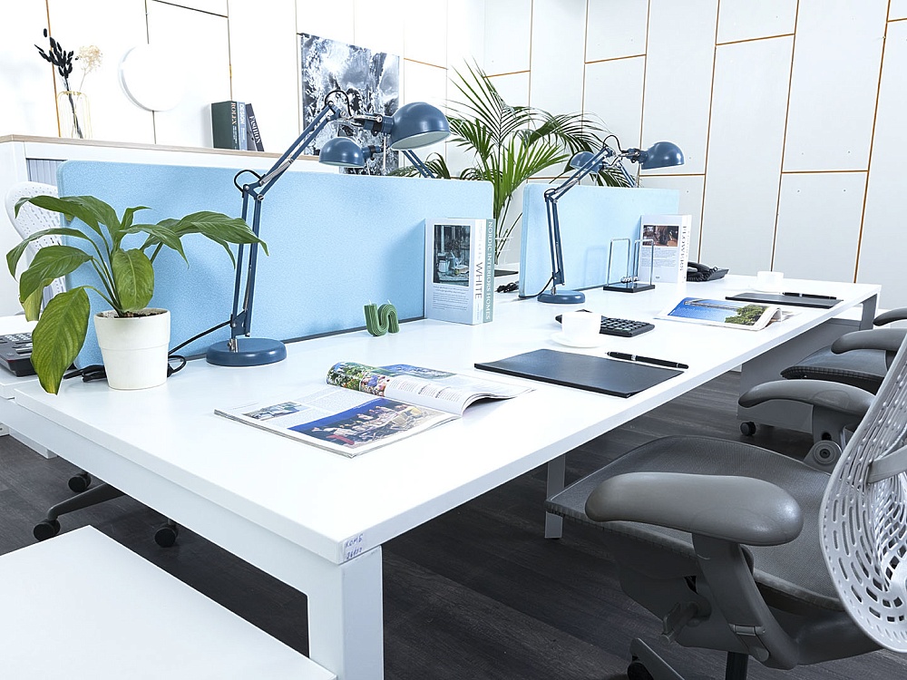 Комплект офисной мебели Herman Miller 2 800х1 630х750 ЛДСП Белый   (КОМБ1-30033)