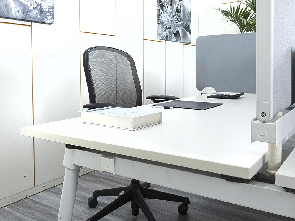 Комплект офисной мебели Herman Miller 3 200х1 650х1 190 ЛДСП Белый   (КОМБ-05084)