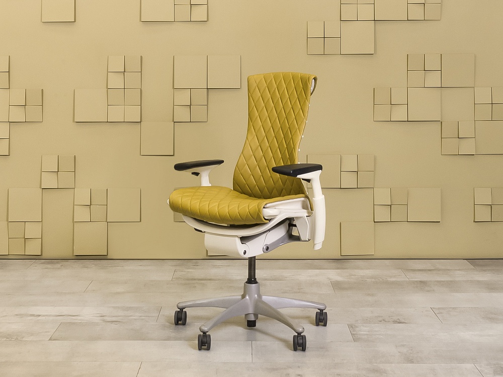 Офисное кресло руководителя на колесах Embody Herman Miller Кожа Зелёный США  КРКЗ-29125