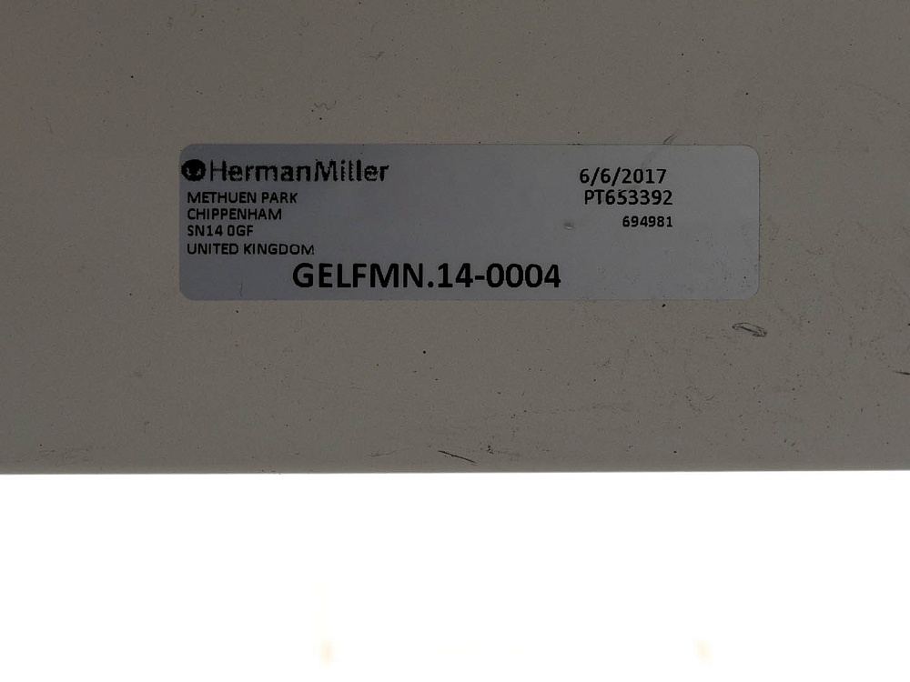 Офисный стол для переговоров Herman Miller 2 400х1 400х750 ЛДСП Белый   (СГПБк-02122)