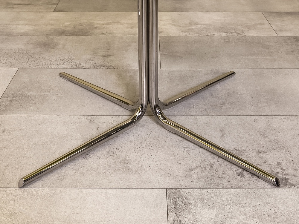 Мягкое кресло ARPER Ткань Зелёный Италия  КНТЗ-30016