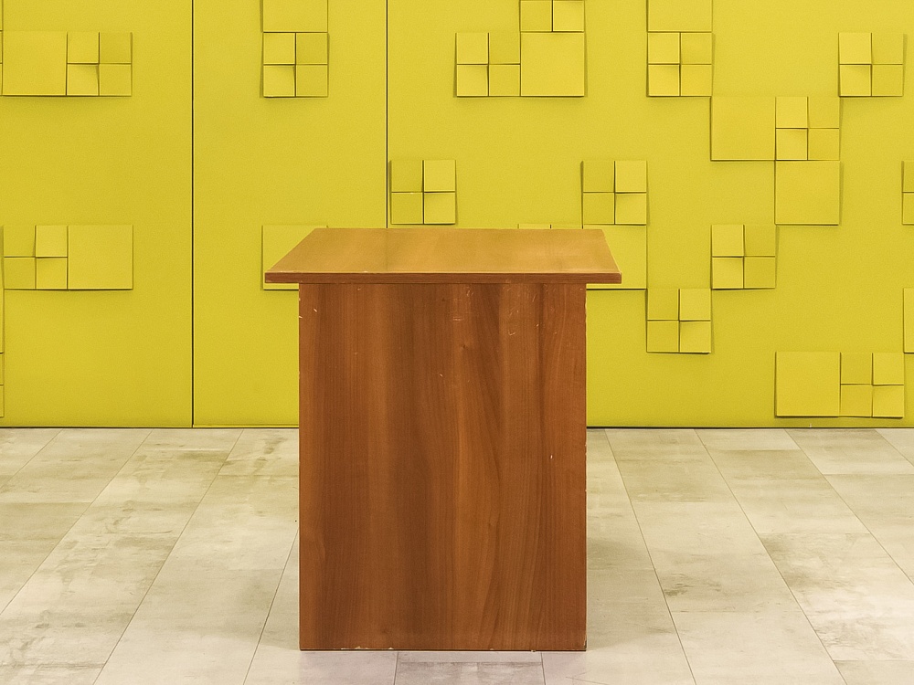 Офисный стол прямой  ЛДСП Вишня Россия  СППШ1-13046