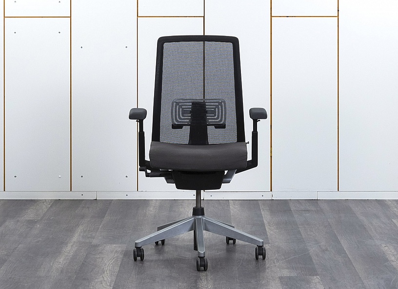 Офисное кресло для персонала  Haworth Ткань Черный Very  (КПТЧ2-31082)
