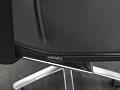 Офисное кресло руководителя  Wilkhahn  Кожа Черный Modus Small 274/7  (КРКЧ-13081)