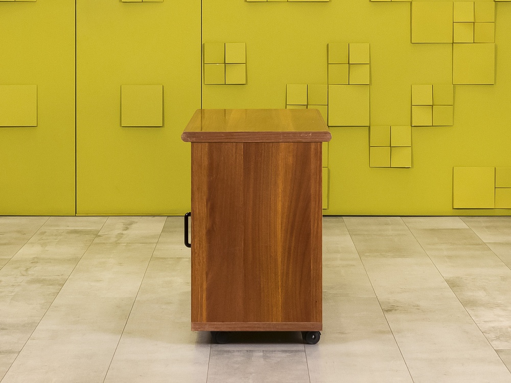 Тумба греденция ЛДСП Орех Россия  ГРХ-31035