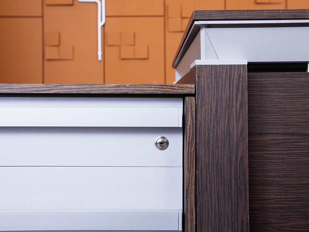 Стол для руководителя MARTEX 1 800х2 000х750 Шпон Венге HAN  (СРПЕк-24065)