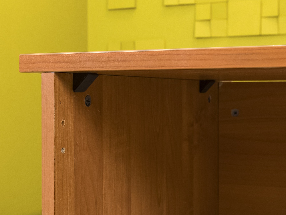 Офисный стол  ЛДСП Ольха Россия  СПЭЛ-15046