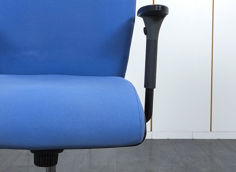 Офисное кресло для персонала  Kinnarps Ткань Синий   (КПТН-19101)