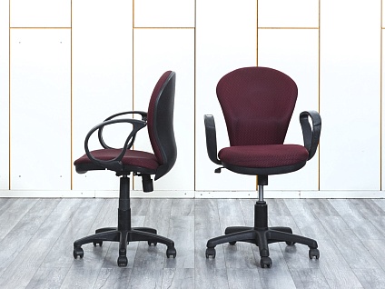 Офисное кресло для персонала   Ткань Красный   (КПТК-29054)