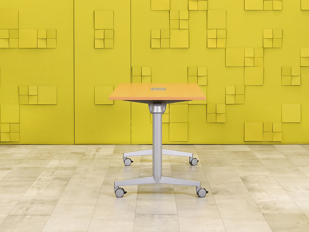 Офисный стол прямой Steelcase ЛДСП Ольха Франция  СППЛ-04026