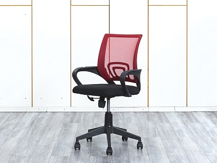 Офисное кресло для персонала  LARK Сетка Красный   (КПСК-25054)