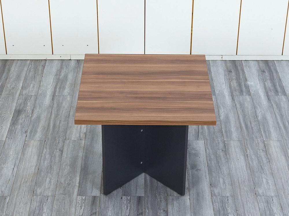 Офисный стол для переговоров  900х900х755 ЛДСП Зебрано Сенатор  (СГПЗ-07114)