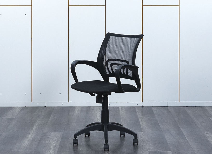 Офисное кресло для персонала  LARK Сетка Черный   (КПСЧ1-30053уц)