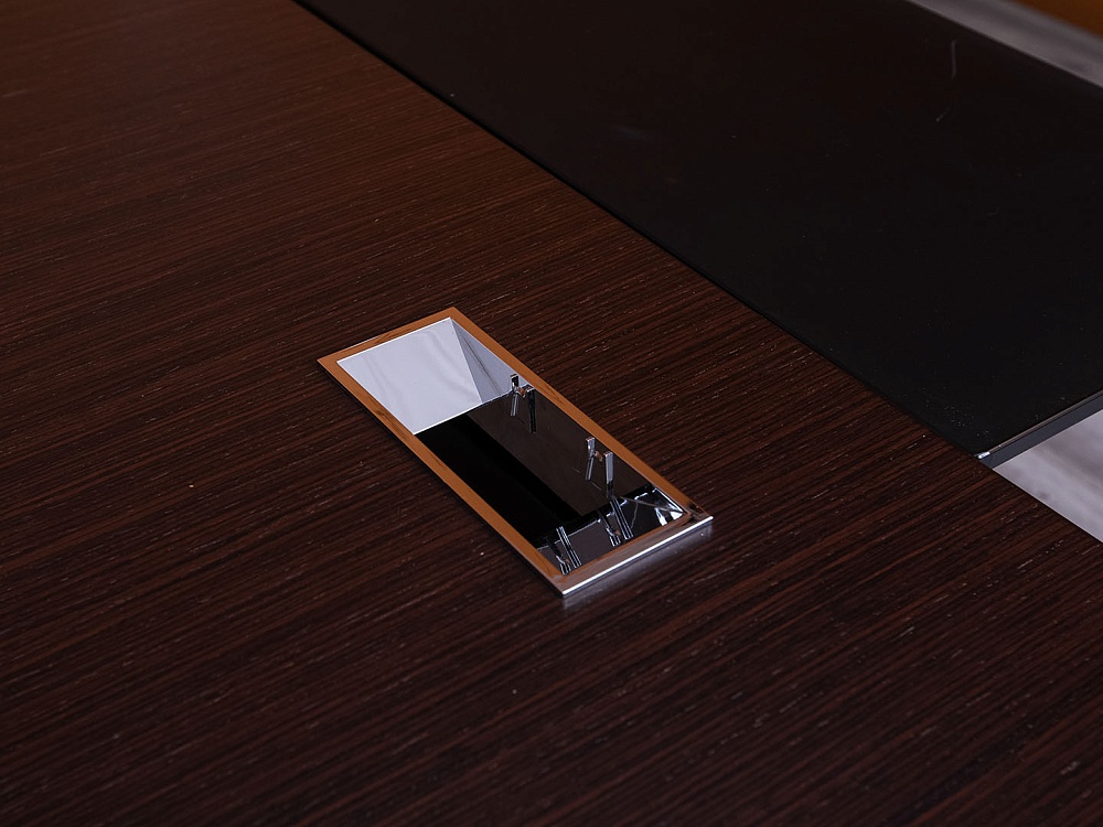 Стол для руководителя Sinetica 2 300х2 000х730 Шпон Венге Ego Cotto  (СРУЕ-06054)