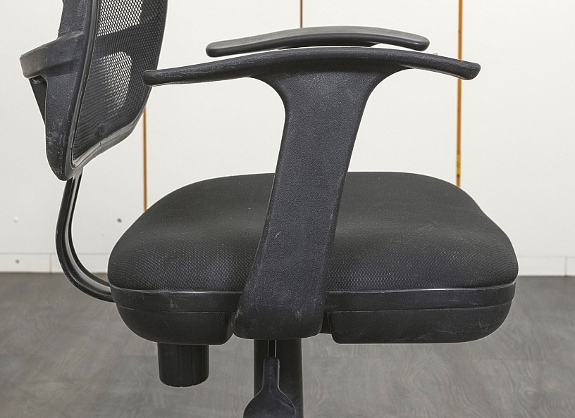 Офисное кресло для персонала   Сетка Черный   (КПТЧ-28041)
