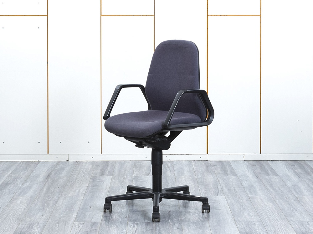 Офисное кресло для персонала   Ткань Серый   (КПТС1-20123)