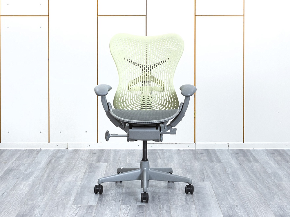 Офисное кресло руководителя  Herman Miller Сетка Зеленый   (КРСЗ-17113)