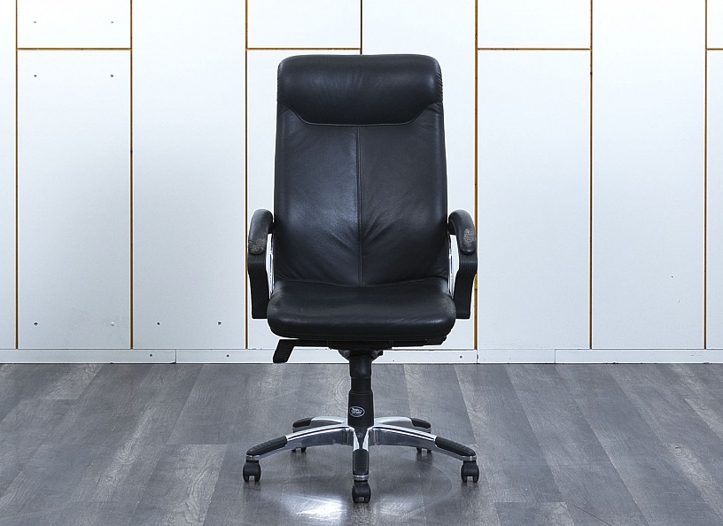 Офисное кресло руководителя  SAFARI Кожзам Черный   (КРКЧ-15053)