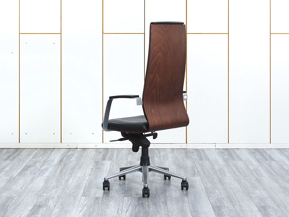 Офисное кресло руководителя  Sitland  Кожа Черный Madera A  (КРКЧ-18034)