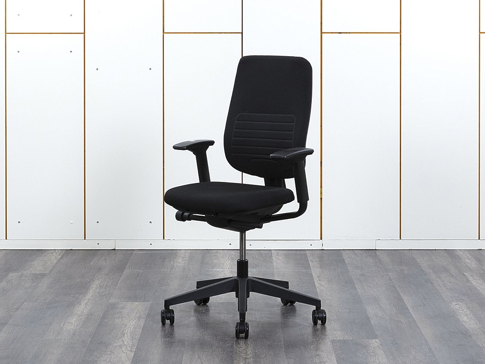 Офисное кресло для персонала  SteelCase Ткань Черный   (КПТЧ1-10072)