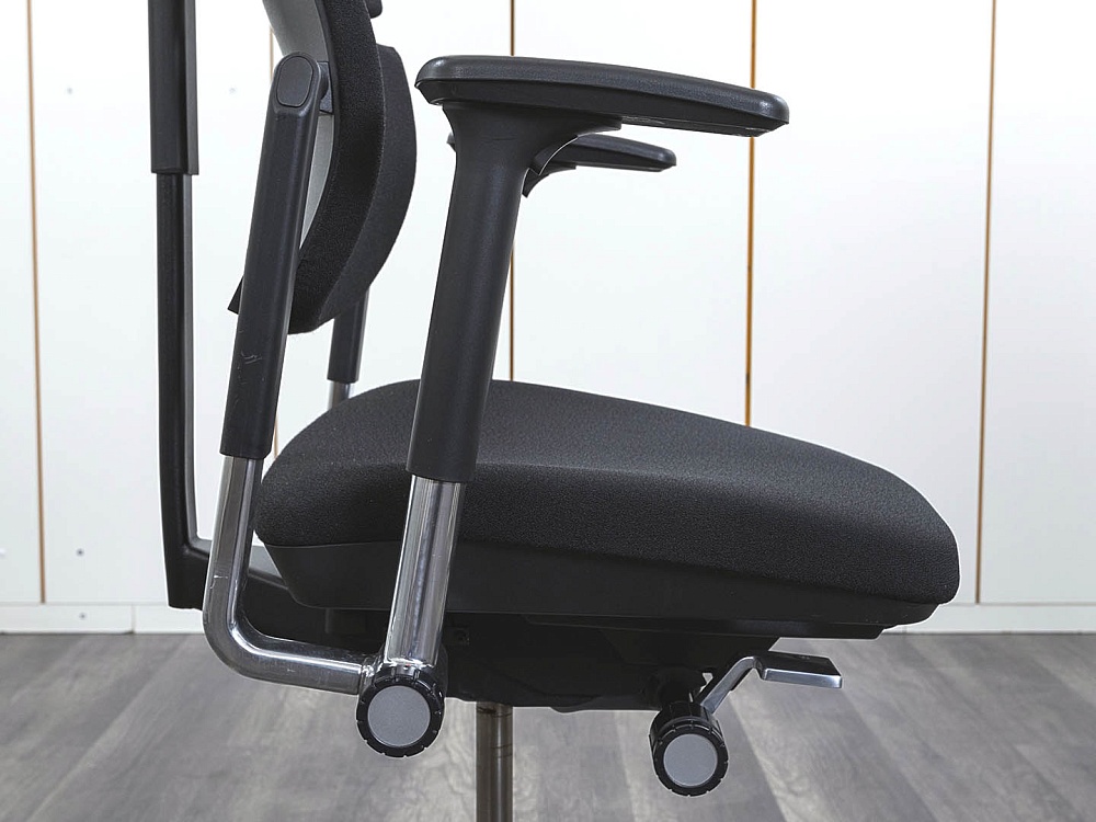 Офисное кресло руководителя  SteelCase Ткань Черный Please 2 Ergonomic  (КРТЧ-17113)