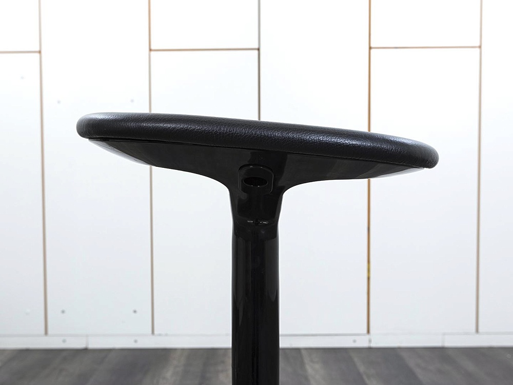 Офисный стул Walter Knoll Кожа Черный LOX  (УНКЧ-13112)