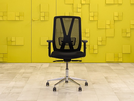 Офисное кресло для персонала на колесах Ткань Чёрный Россия_КПТЧ3-130723