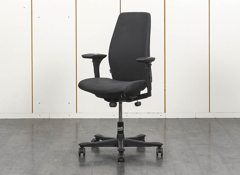Офисное кресло руководителя  Kinnarps Ткань Серый   (КПТС-15071)