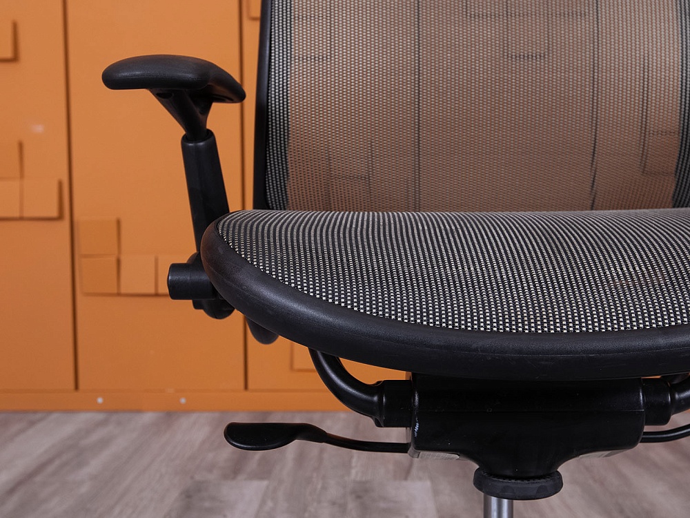 Офисное кресло для персонала  Knoll Сетка Серый CHADWICK  (КПСЧ-08093)