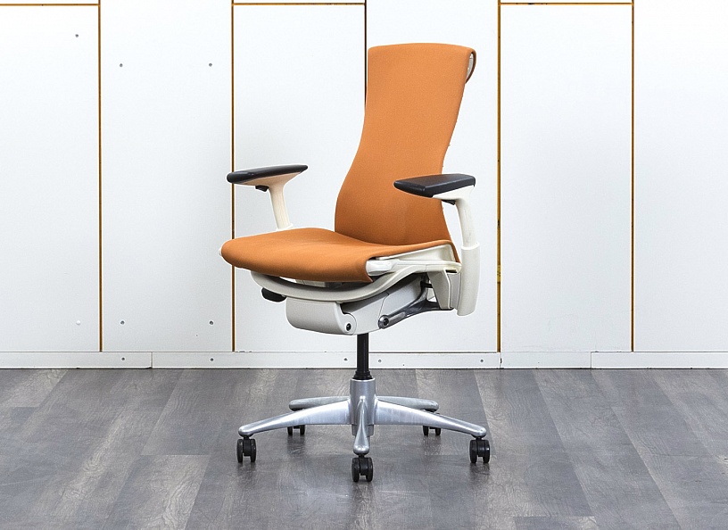 Офисное кресло руководителя  Herman Miller Ткань Оранжевый Embody  (КРТО-16062)