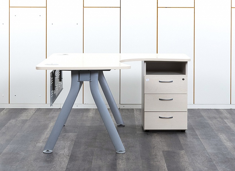 Комплект офисной мебели стол с тумбой  1 400х1 400х740 ЛДСП Клен   (СПУВКп-30052)