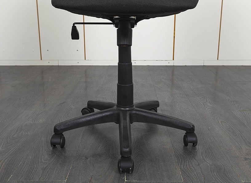 Офисное кресло руководителя   Ткань Черный   (КРТЧ3-15071)