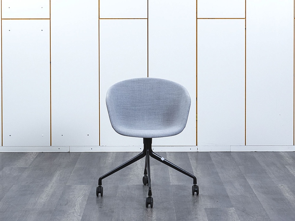 Конференц кресло для переговорной  Серый Ткань Herman Miller   (УНТС-28043)